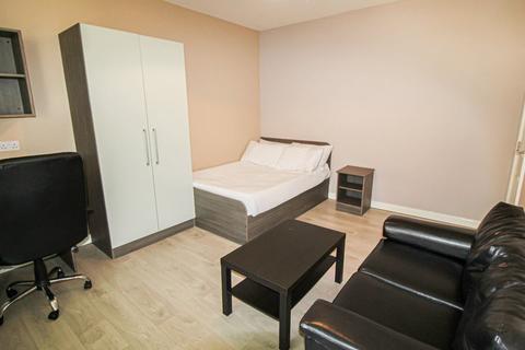 undefined, Apt 3, 30 Brudenell Road, 30 Brudenell Road LS6