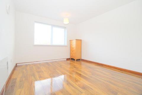 1 bedroom apartment for sale, Scotfield Court, Stopsley, Luton, Bedfordshire, LU2 8JL