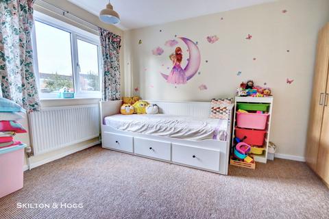57 Ashby Road, Daventry, NN11 9QG