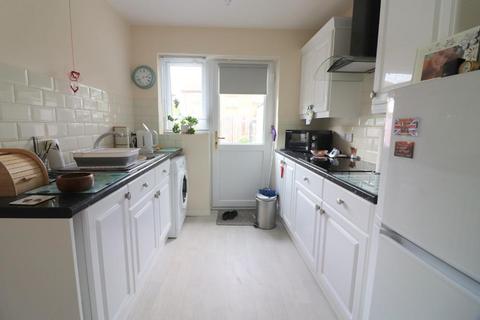 2 bedroom bungalow for sale, Luton LU3