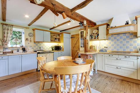 4 bedroom detached house for sale, Park Lane, Cranbrook, Kent, TN17 2SW