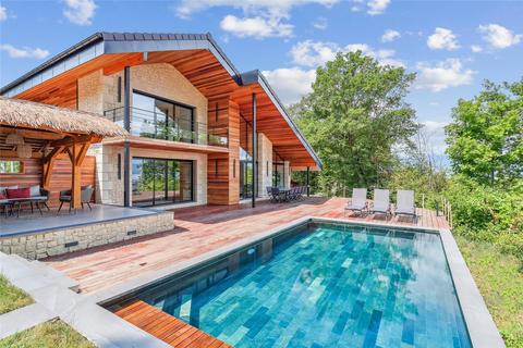 5 bedroom house, Maison