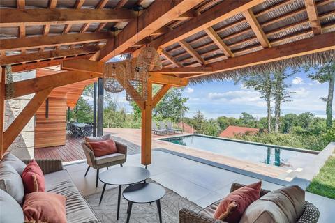 5 bedroom house, Maison