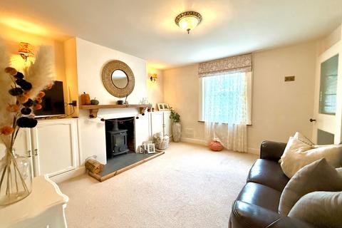 2 bedroom semi-detached house for sale, 60 Priors Hill, Wroughton, Swindon SN4