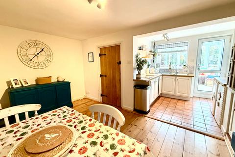 2 bedroom semi-detached house for sale, 60 Priors Hill, Wroughton, Swindon SN4