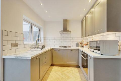 undefined, North Avenue, Southend-on-sea, SS2