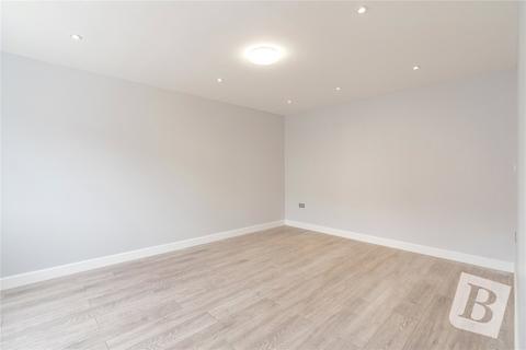 5 bedroom end of terrace house for sale, Homefield Avenue, Ilford, IG2