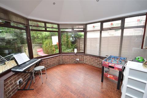 52 Thirlmere Close, Leeds, LS11 8JH