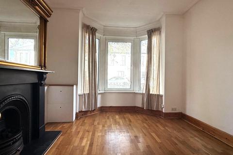 4 bedroom terraced house to rent, Cardiff CF24