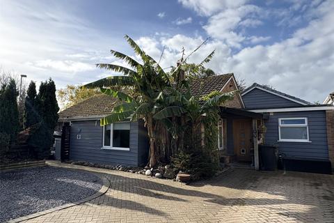 4 bedroom bungalow for sale, Curve Acre, Braunton, Devon, EX33