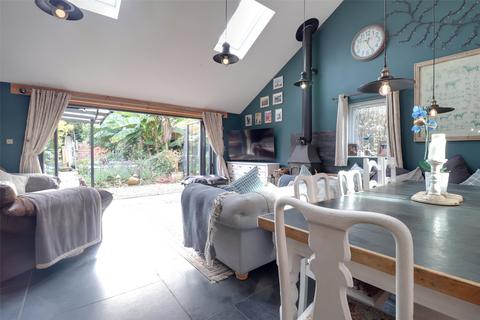 4 bedroom bungalow for sale, Curve Acre, Braunton, Devon, EX33