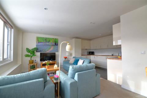 2 bedroom apartment for sale, Cantelupe Road, East Grinstead, West Sussex, RH19