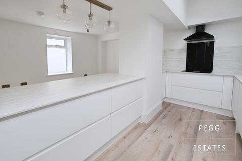 2 bedroom end of terrace house for sale, Princes Street