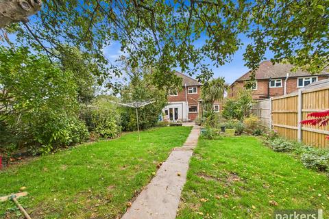4 bedroom semi-detached house for sale, Glendevon Road, Reading RG5