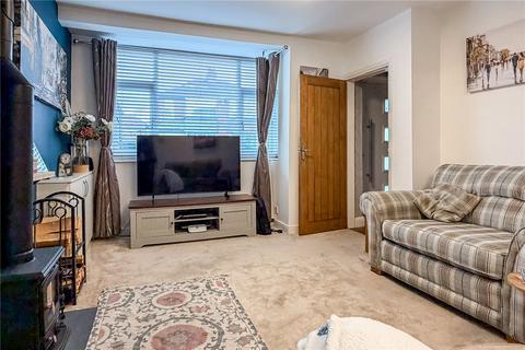 undefined, Kirby Avenue, Chadderton, Oldham, Greater Manchester, OL9