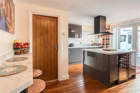 undefined, Kirby Avenue, Chadderton, Oldham, Greater Manchester, OL9