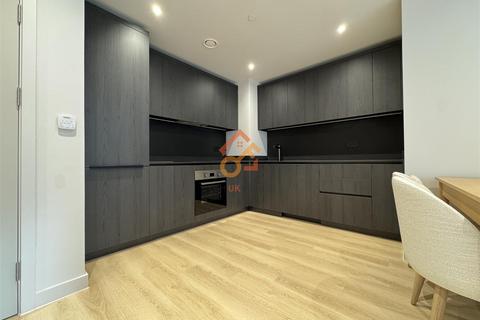 2 bedroom flat to rent, Irwell House, 10 Dutton Street, Manchester M3