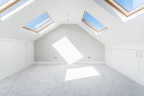 Norbury Court Road, Norbury, London, SW16