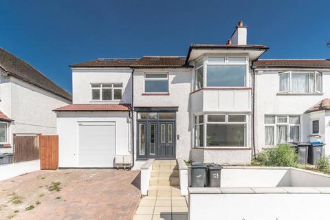 1 bedroom flat to rent, Norbury Court Road, Norbury, London, SW16