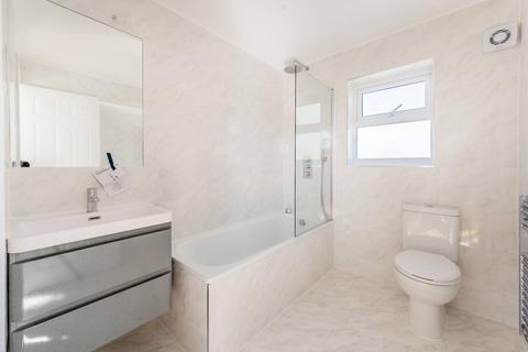 1 bedroom flat to rent, Norbury Court Road, Norbury, London, SW16