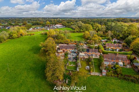5 bedroom semi-detached house for sale, Lea End Lane, Birmingham B38