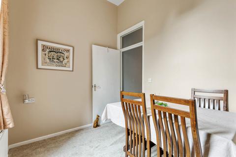 2 bedroom flat for sale, Sandal Hall Mews, Wakefield, WF2 6ED