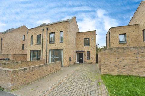 3 bedroom semi-detached house for sale, Castle Croft Drive, Sheffield S2