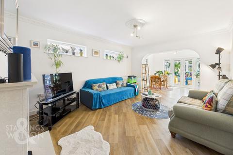 undefined, Neylond Crescent, Hellesdon, Norwich