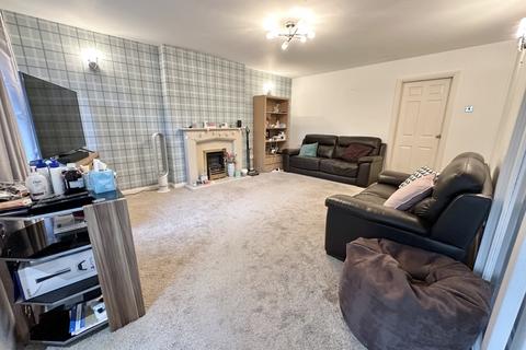 3 bedroom bungalow for sale, Chaffinch Close, Thornton FY5