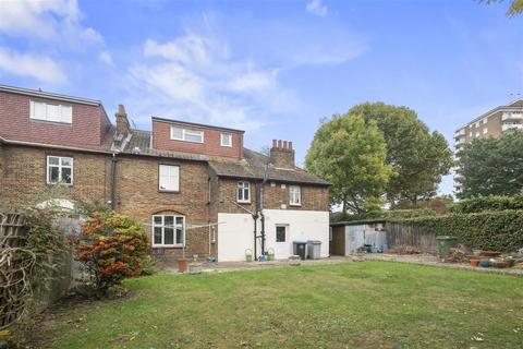 2 bedroom flat for sale, Harlesden Road, London NW10