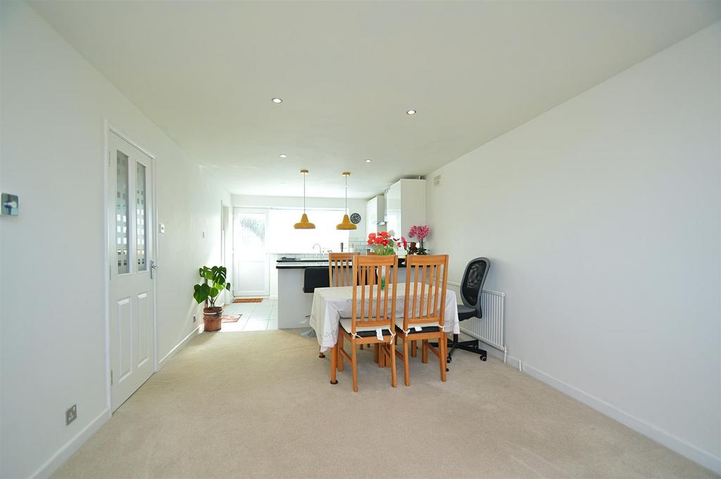 Resized Lounge1.jpg