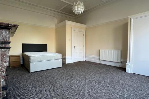 1 bedroom flat to rent, 19 Downleaze, Bristol BS9