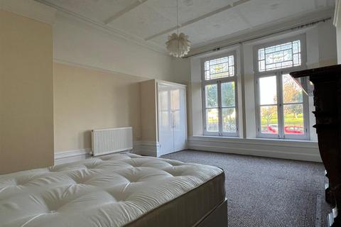 1 bedroom flat to rent, 19 Downleaze, Bristol BS9