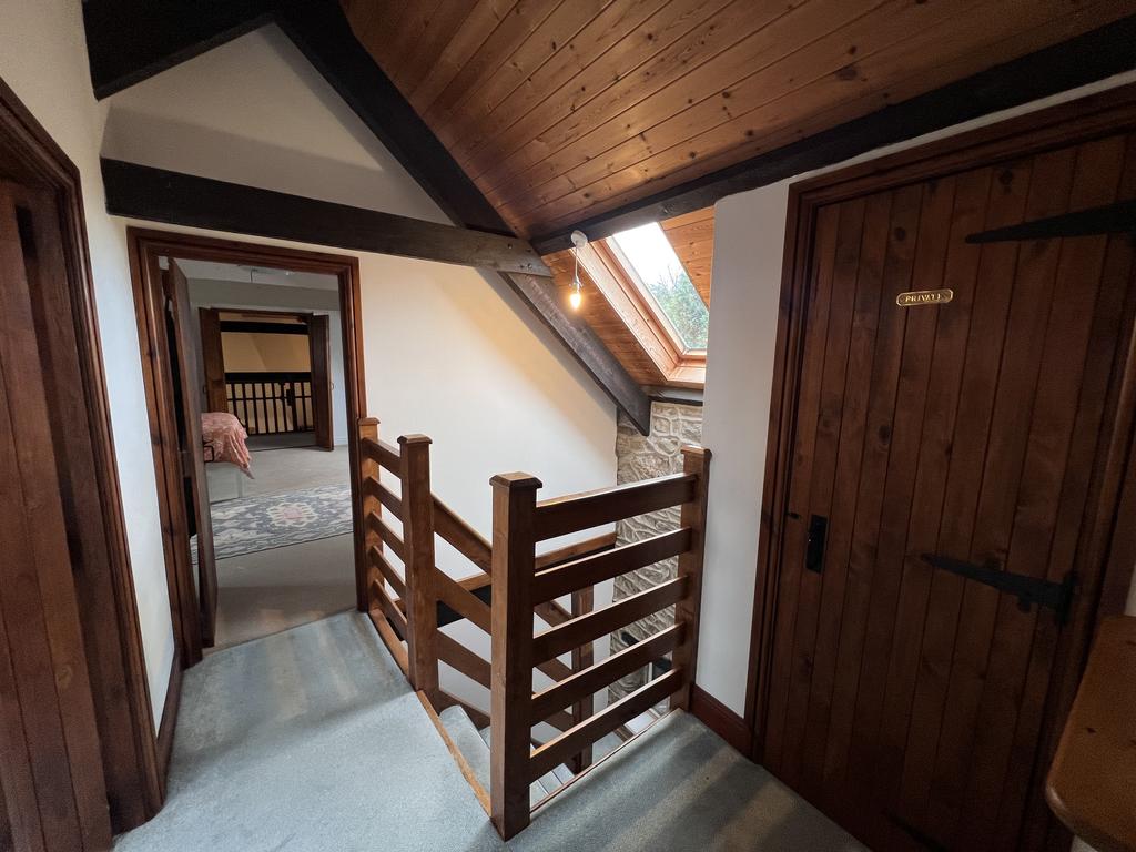 Small Galleried Landing