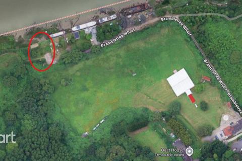 Land for sale, Land Near Brambletree Wharf, ROCHESTER