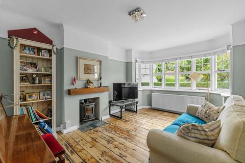 undefined, Dorney Grove, Weybridge, KT13