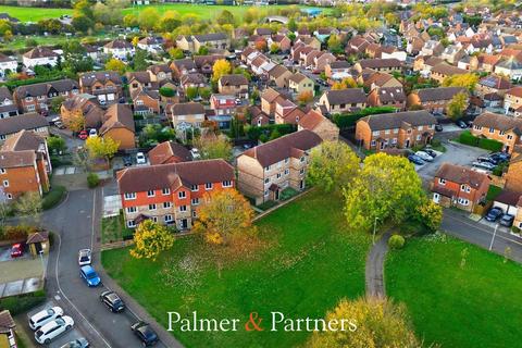 2 bedroom apartment for sale, Ramshaw Drive, Essex CM2