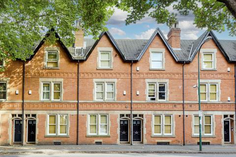 2 bedroom apartment to rent, Castle Boulevard, Nottingham, Nottinghamshire, NG7