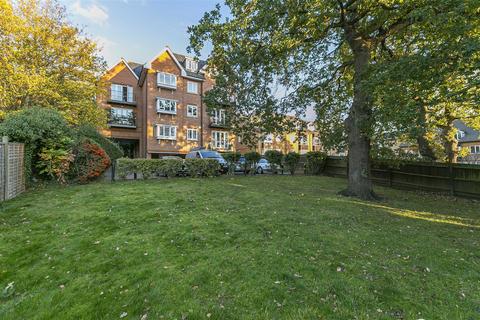 undefined, Thicket Road, Sutton