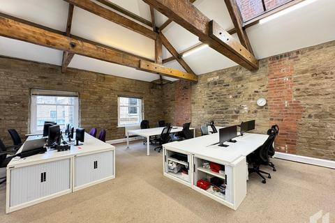 Office to rent, 9-13 Wellington Rd Dewsbury WF13 1HF
