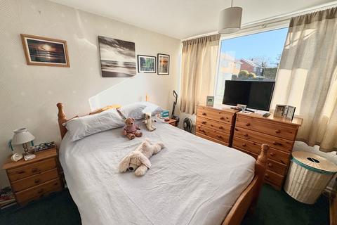 undefined, Ballard Court, Gosport PO12 3UA