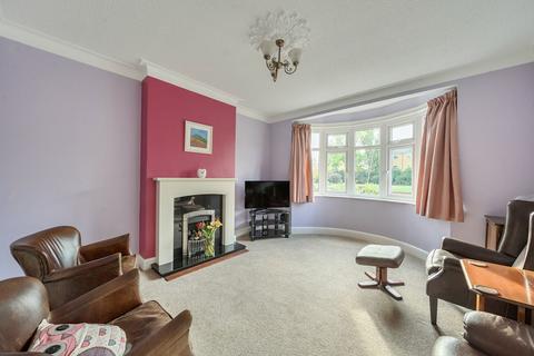 undefined, Richmond Road, Kingston Upon Thames, KT2