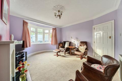undefined, Richmond Road, Kingston Upon Thames, KT2