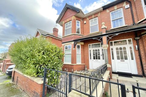 4 bedroom end of terrace house for sale, Somerset Avenue, Blackpool FY1