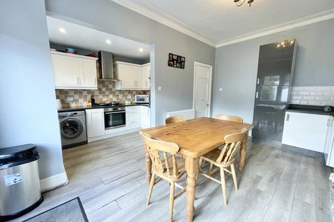 4 bedroom end of terrace house for sale, Somerset Avenue, Blackpool FY1