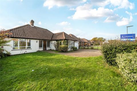 3 bedroom bungalow for sale, Grange Close, Merstham, Redhill