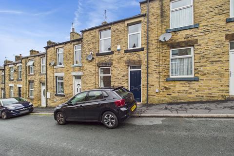 2 bedroom terraced house to rent, George Street, Skipton, BD23