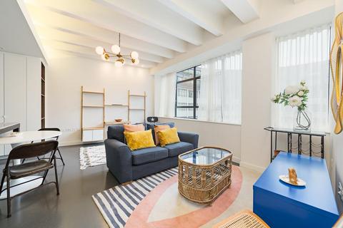 1 bedroom flat to rent, Wood Lane, London, W12