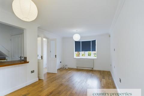 3 bedroom detached house to rent, Sylvandale, Welwyn Garden City, AL7