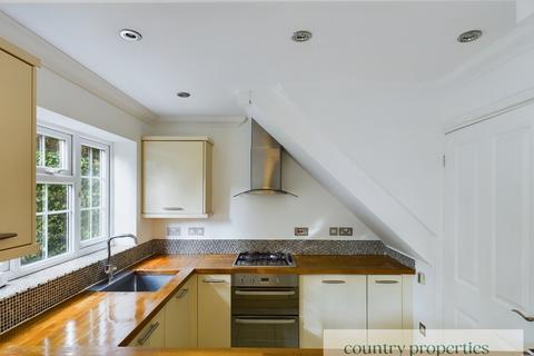 3 bedroom detached house to rent, Sylvandale, Welwyn Garden City, AL7